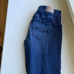 dark wash skinny jeans